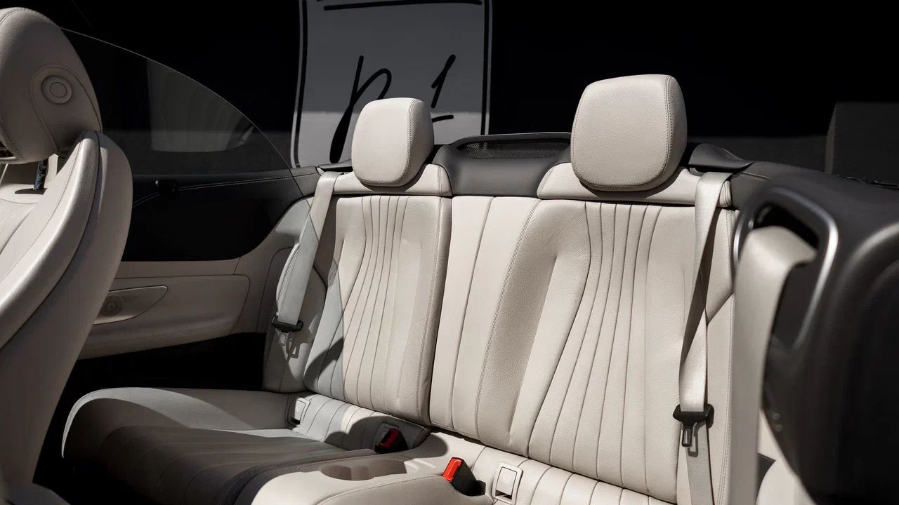 Фото Mercedes-Benz E300 - 4