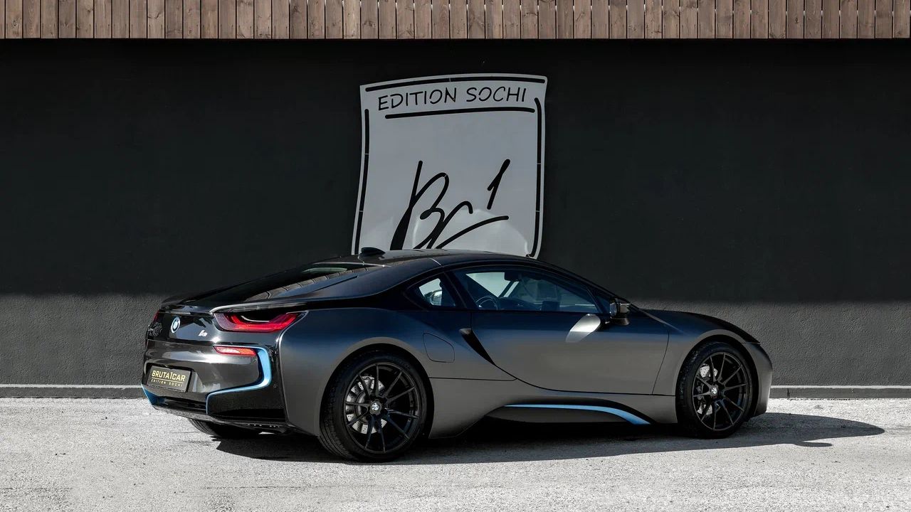 Фото BMW I8 - 2