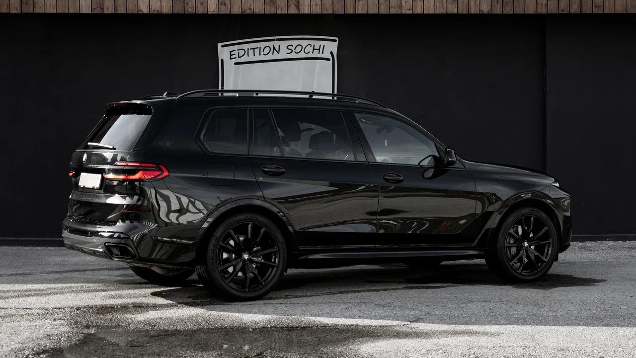 Фото BMW X7 40I - 2