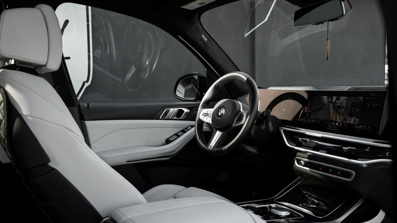 Фото BMW X7 40I - 3