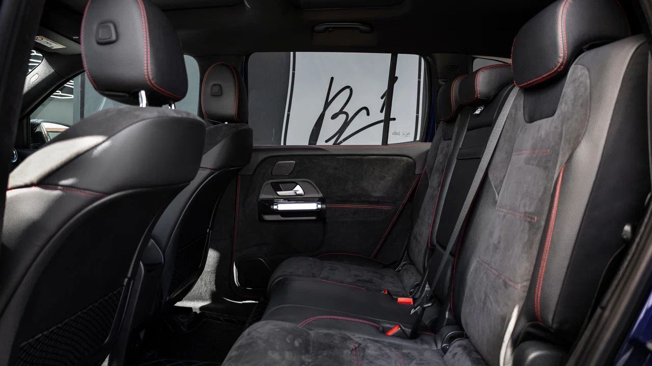 Фото Mercedes-Benz GLB - 4