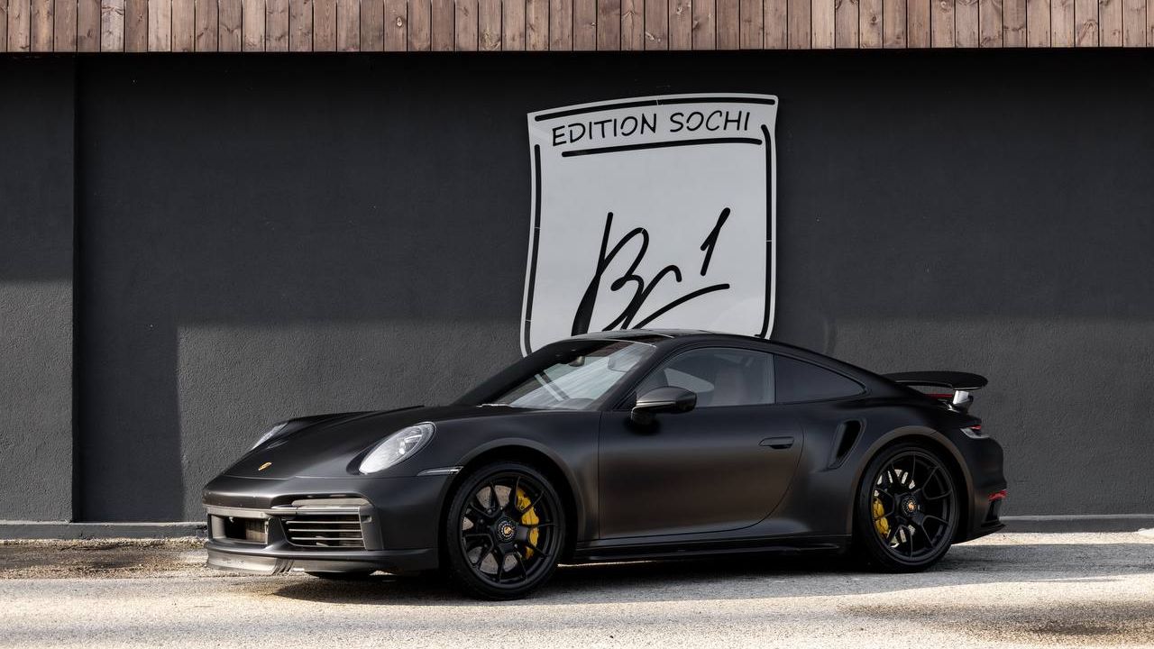 Фото Porsche 911 Turbo S - 1