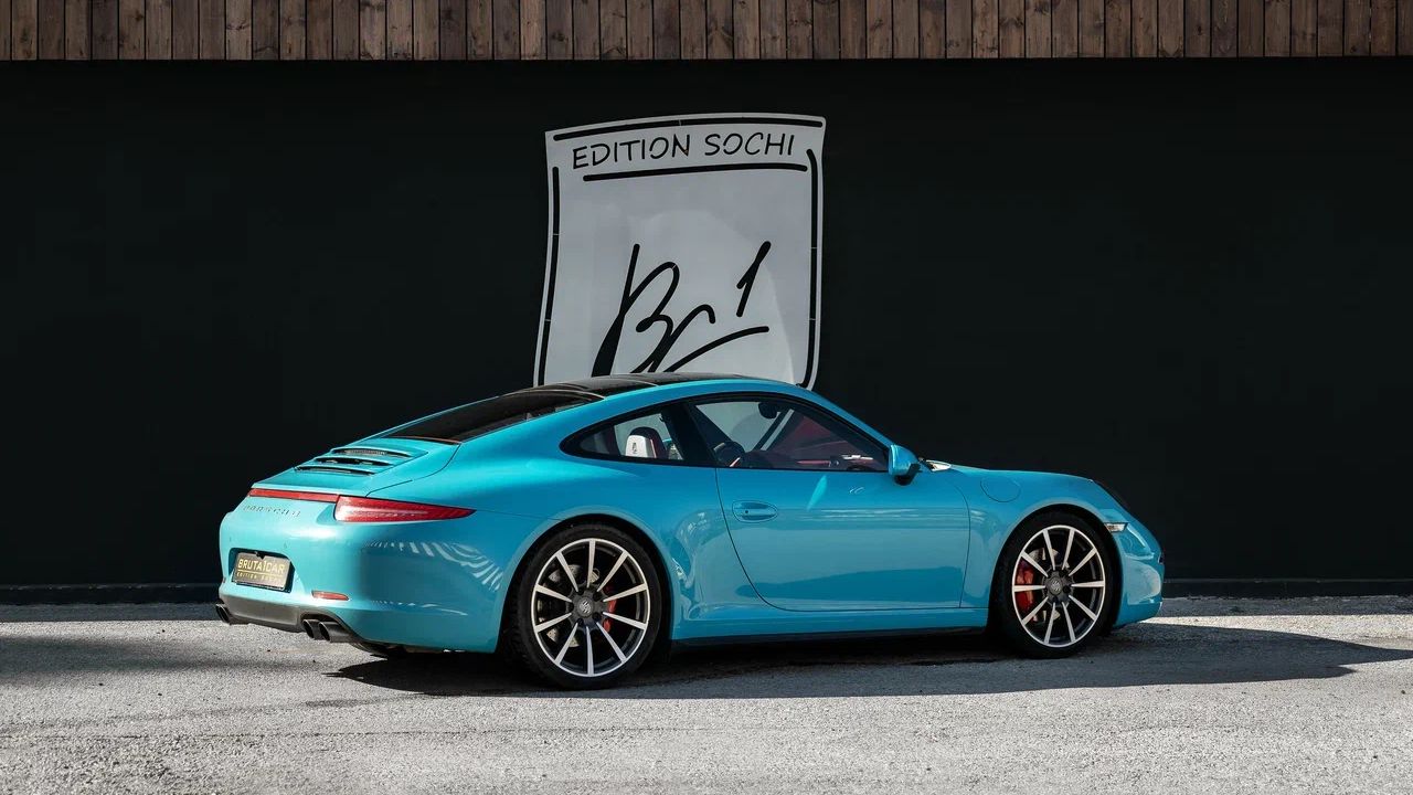 Фото Porsche 911 Carrera 4S - 2