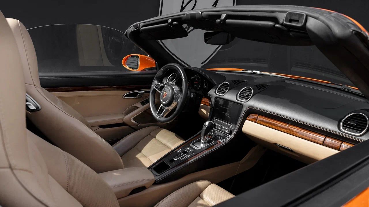 Фото Porsche Boxster 718 - 3