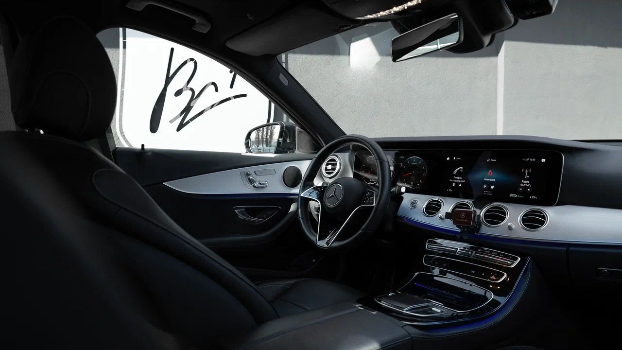 Фото Mercedes-benz E250 - 3